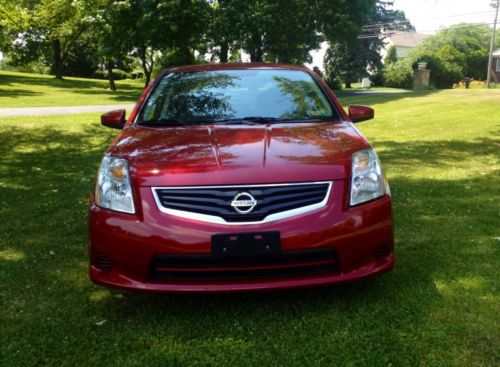 2010 nissan sentra base sedan 4-door 2.0l, low miles, red