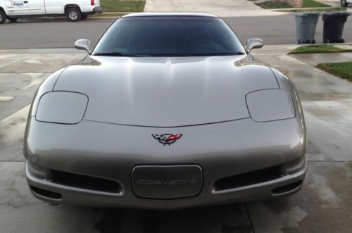 Chevrolet corvette coup