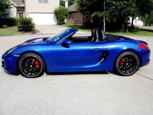 2013 porsche boxster s in excellent condition. loaded with options &amp; extras