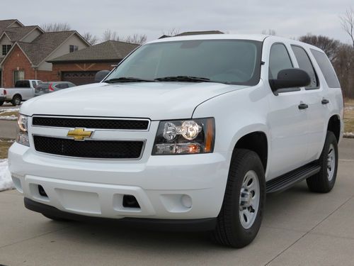 2009 chevrolet tahoe police ssv 4x4 white 3k miles rare look!!!