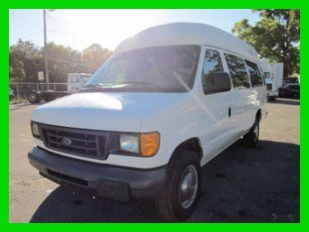 2006 recreational used ,handicap van