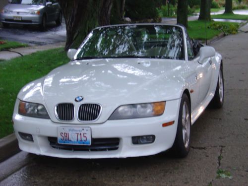 1999 bmw z3 roadster convertible 2-door 2.5l