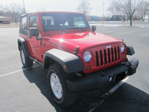 2012 jeep wrangler sport 4x4 - less than 1,200 miles!!