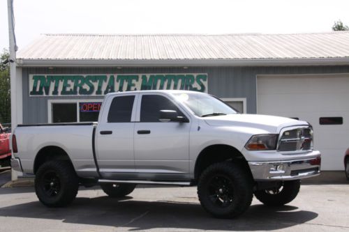 2009 dodge ram 1500 slt crew cab pickup 4-door 5.7l