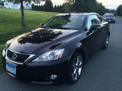 Lexus 2010 is250c navigation, lexus warranty, xenon hid, prem sound, $5k wheels