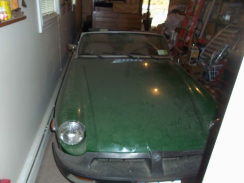 1977 mg b   clean garage kept! for 25 years