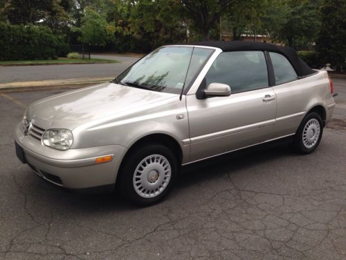 2001 volkswagen cabrio, 5-speed, nice and clean! no reserve!!  wow!!!!!!