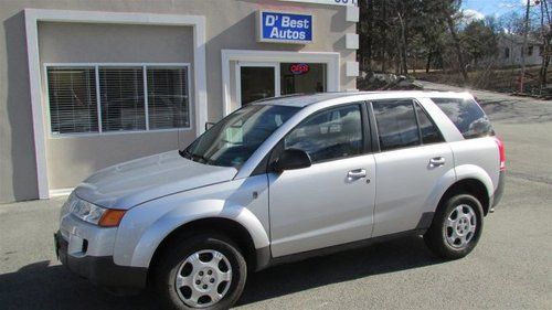 One owner...clean carfax...2005 saturn vue