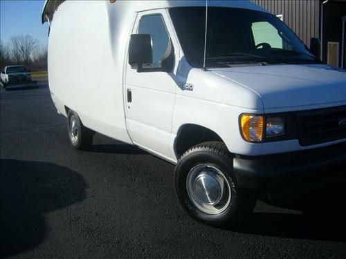 2003 ford econoline