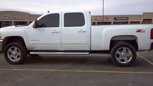 2011 chevrolet duramax 2500 ltz navigation dpf delete, no def