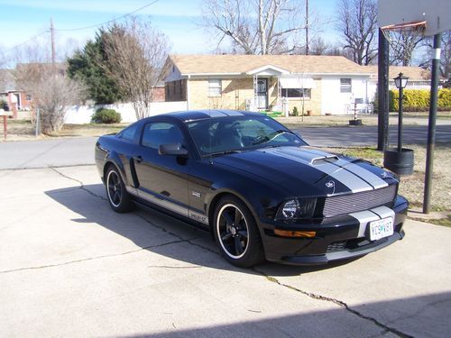 2007 shelby gt, black 5-speed