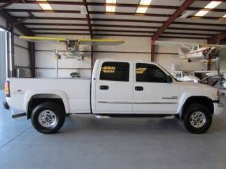 Hd crew cab duramax diesel 6spd allison 2owner low miles white extras cloth nice