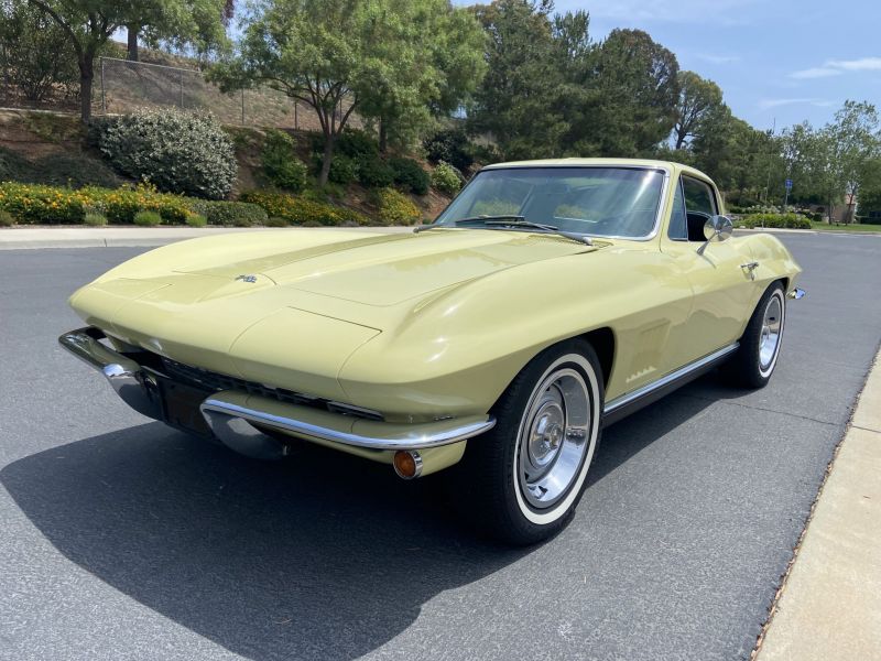 1967 chevrolet corvette coupe