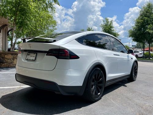 2022 tesla model x