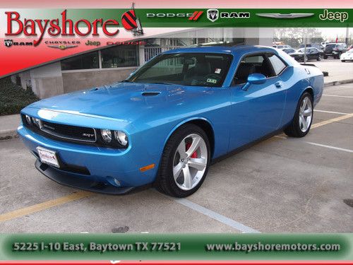 Dodge challenger srt8 manual trans fast car navigation sunroof