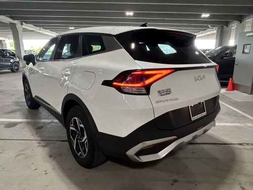 2023 kia sportage lx