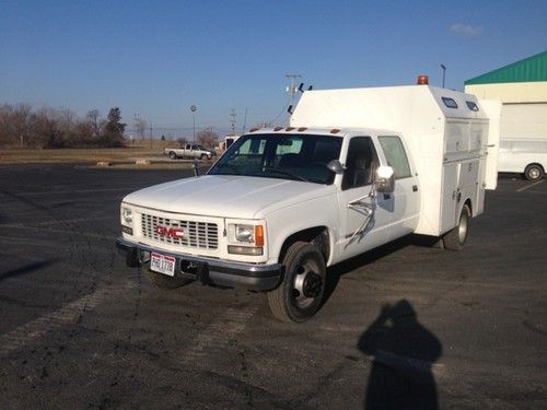 1996 gmc 3500 diesel crew cab with enclosed aluminum utility body