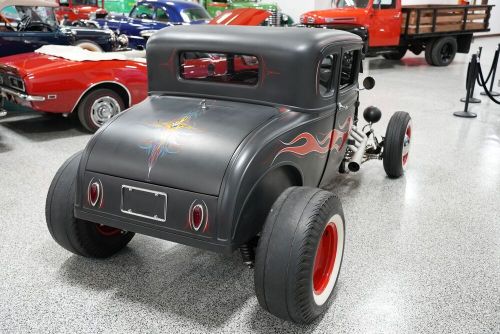 Ford Model A Deluxe