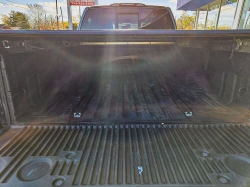 2017 Nissan Titan SV 4x4 4dr Crew Cab (Diesel), US $27,110.00, image 6