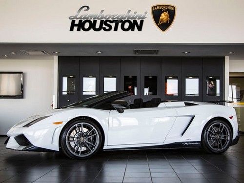 2012 lamborghini gallardo lp570-4 performante spyder e-gear white only 2k miles