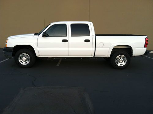 2005 chevrolet silverado 2500 hd ls crew cab pickup 4-door 6.0l