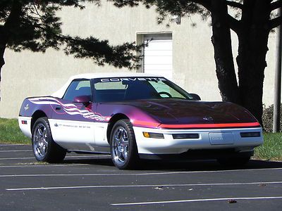 1995 cherolet corvette pace car