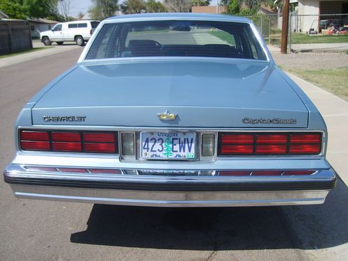 1986 chevrolet caprice classic sedan 4-door 5.0l