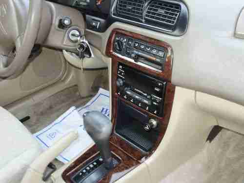 2000 Nissan Altima GLE Sedan 4-Door 2.4L, US $3,900.00, image 13