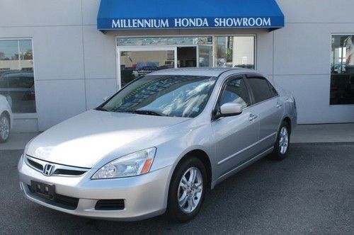 2006 honda accord sdn lx se at