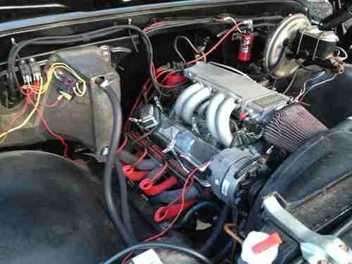 1972 Classic Chevrolet Cheyenne Black on Black, 3/4 ton long bed pick up, image 4