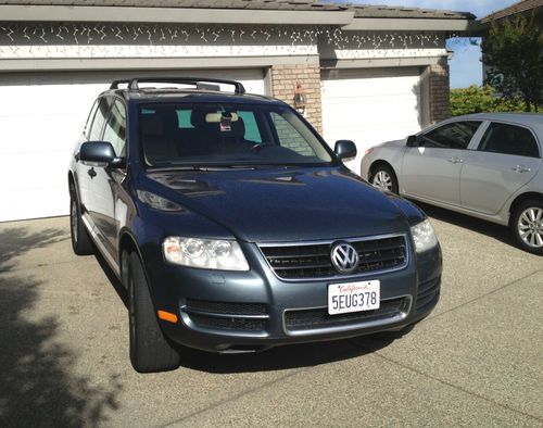 2004 volkswagen touareg v8 sport utility 4-door 4.2l