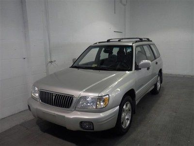 2001 subaru forester  ** no reserve **