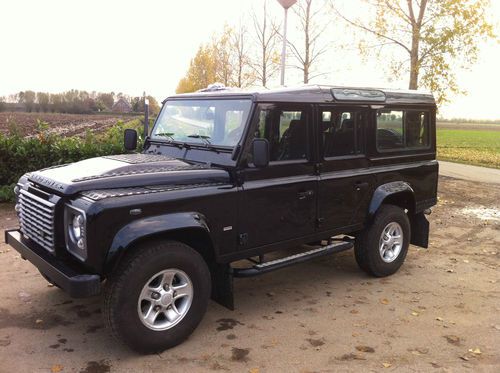 Land rover defender 110