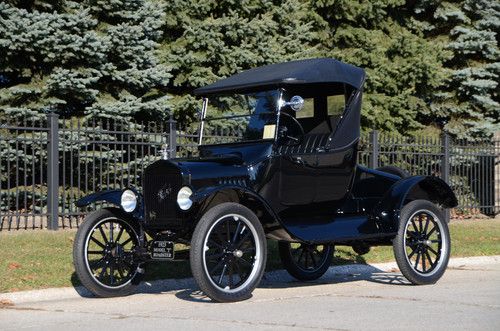1923 ford model t roadster - restored