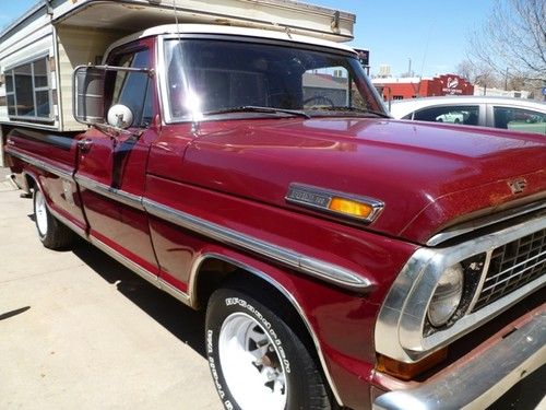 Ford f100 sport custom 4x2  no reserve