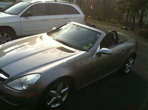 2005 mercedes-benz slk350 base convertible 2-door 3.5l