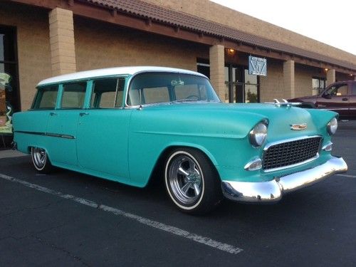 1955 chevy wagon 4 door