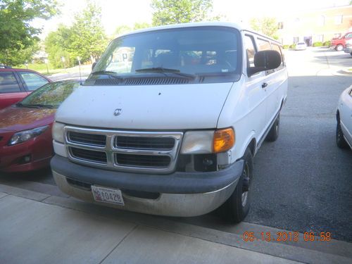 2001 dodge ram van 3500 12 passenger lwb