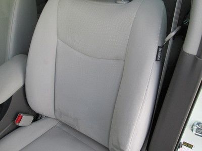 2011 WHITE NAVIGATION MILES:12K HATCHBACK, image 11