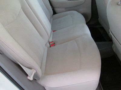 2011 WHITE NAVIGATION MILES:12K HATCHBACK, image 16