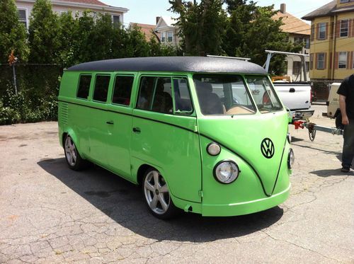 1962 volkswagen bus custom/excellent condition