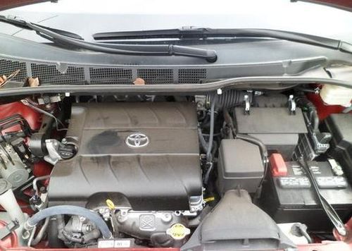 2011 toyota sienna xle