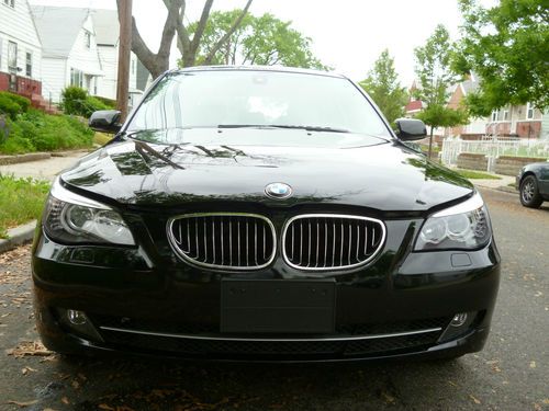 2010 bmw 528i base sedan 4-door 3.0l