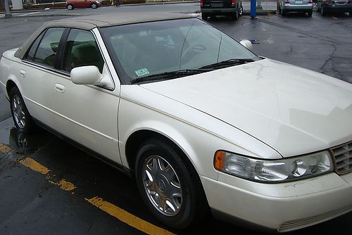 2000 cadillac seville sls sedan 4-door 4.6l