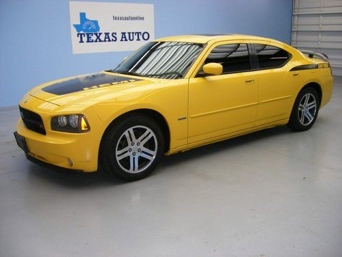 We finance!!! 2006 dodge charger r/t daytona hemi auto roof nav rspoiler 6 cd