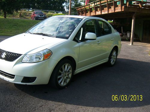 2008 suzuki sx4 sport sedan 4-door 2.0l