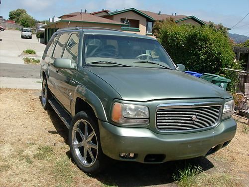 2000 cadillac escalade base sport utility 4-door 5.7l