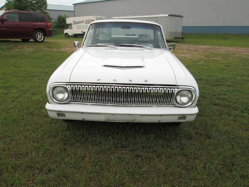 1962FORD FALCON RANCHERO DELIXE, image 2
