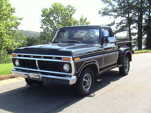 1977 ford custom f-100  sharp original condition !!