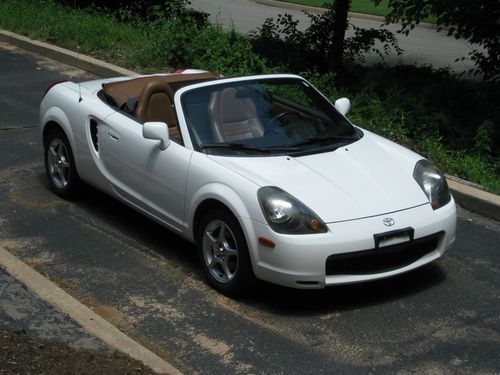 2001 toyota mr2 spyder base convertible 2-door 1.8l